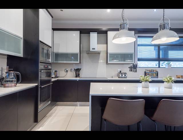 4 BEDROOM HOUSE FOR SALE IN EYE OF AFRICA ESTATE